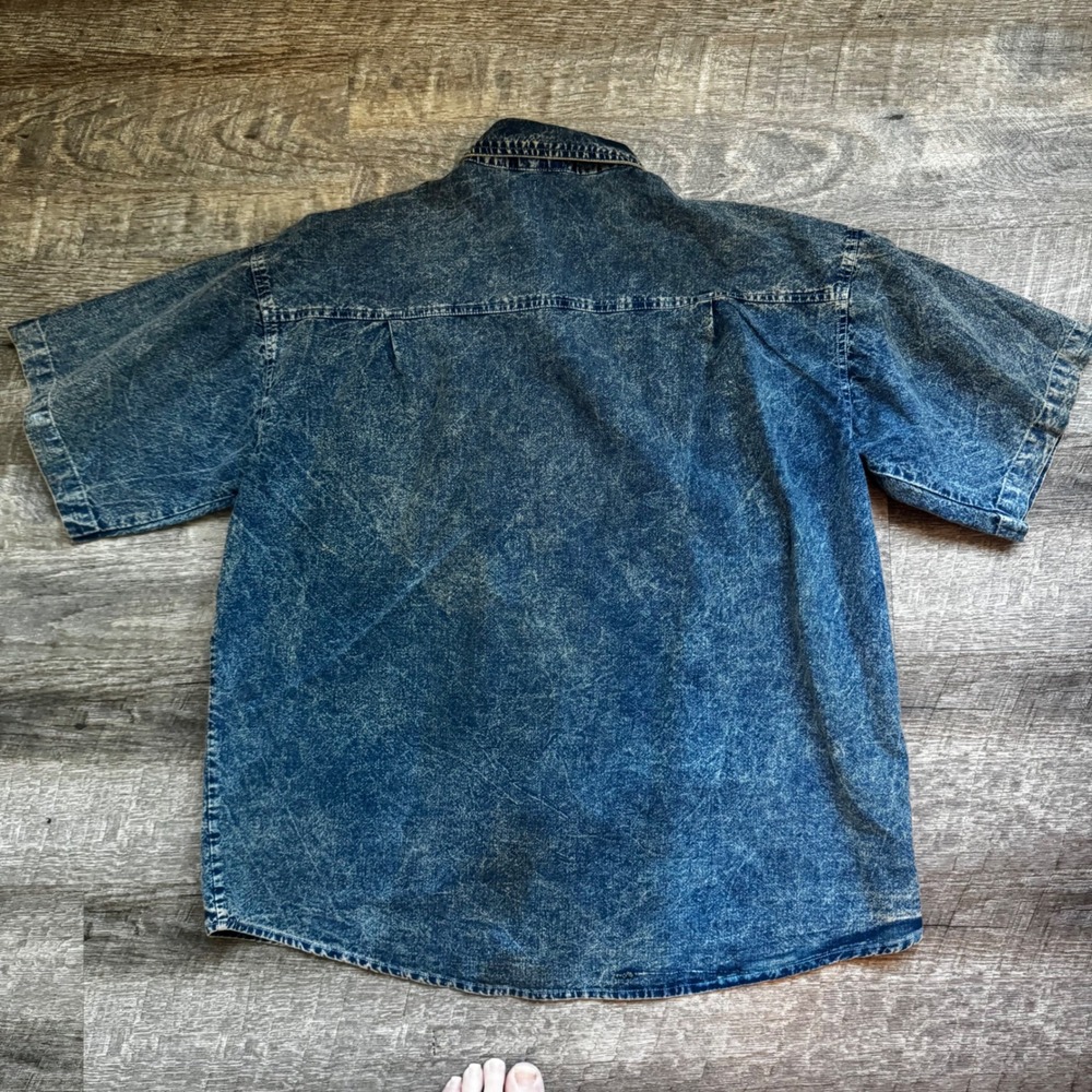 Zolo Club Parrot Graphic Denim Shirt Large Relaxed Acid Wash Blue Short Sleeve - Picture 5 of 6